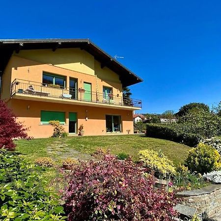 Casa Vacanza Veronica Con Giardino Verbania Exteriér fotografie