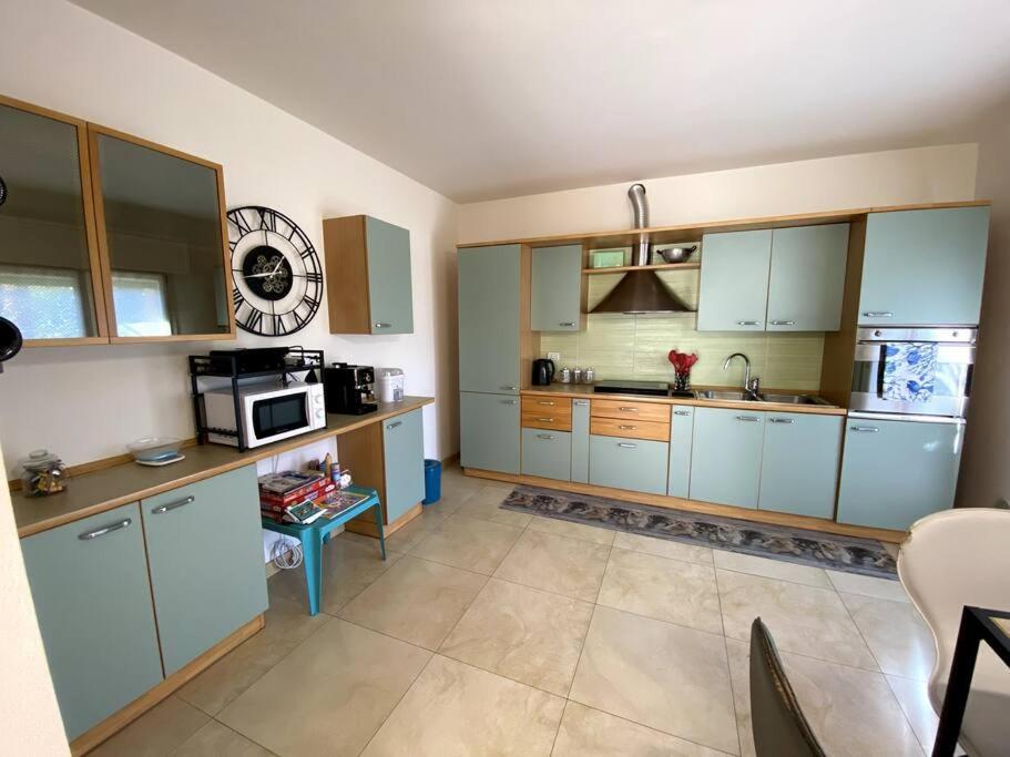 Casa Vacanza Veronica Con Giardino Verbania Exteriér fotografie